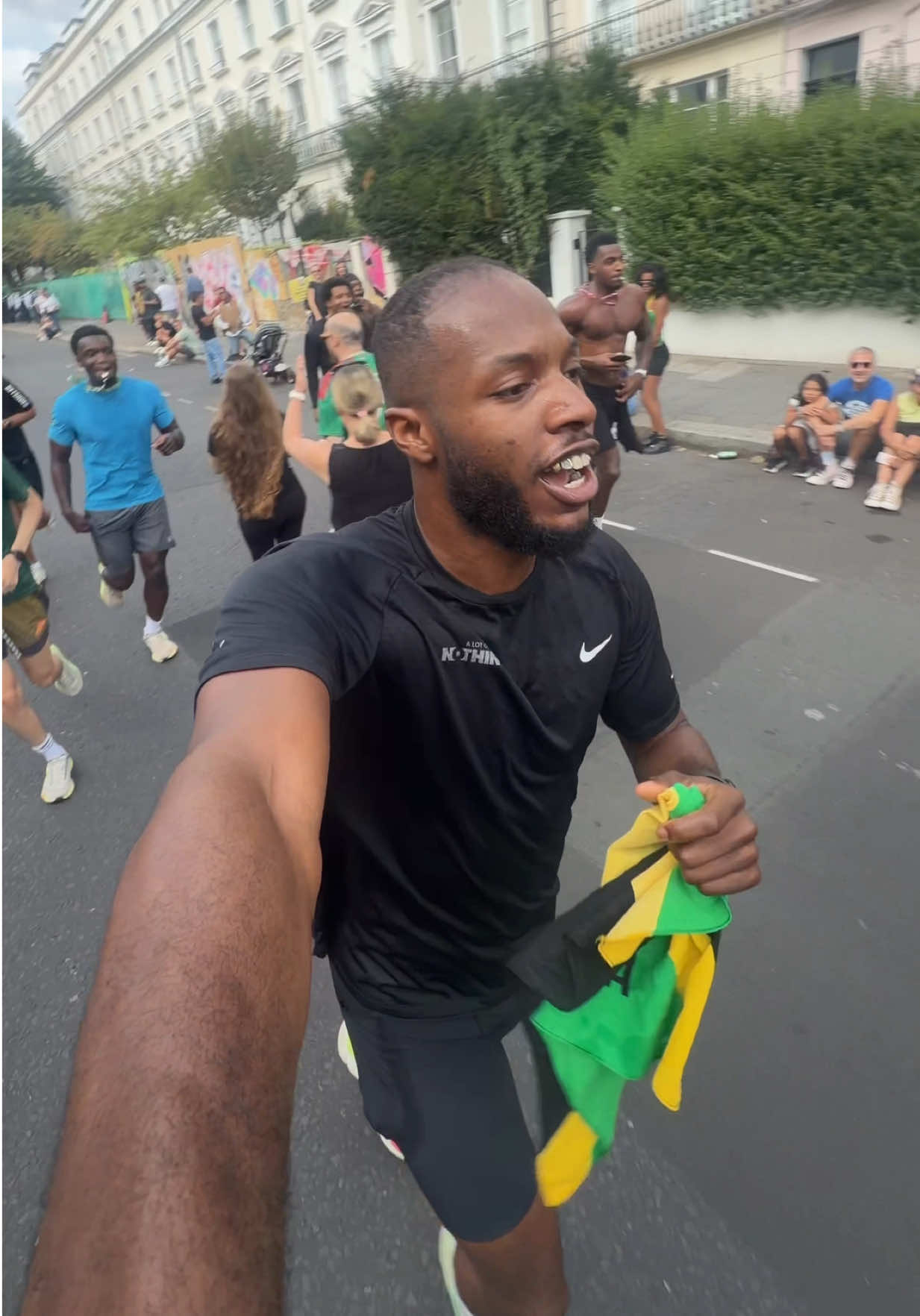 @DAMNSHAQ