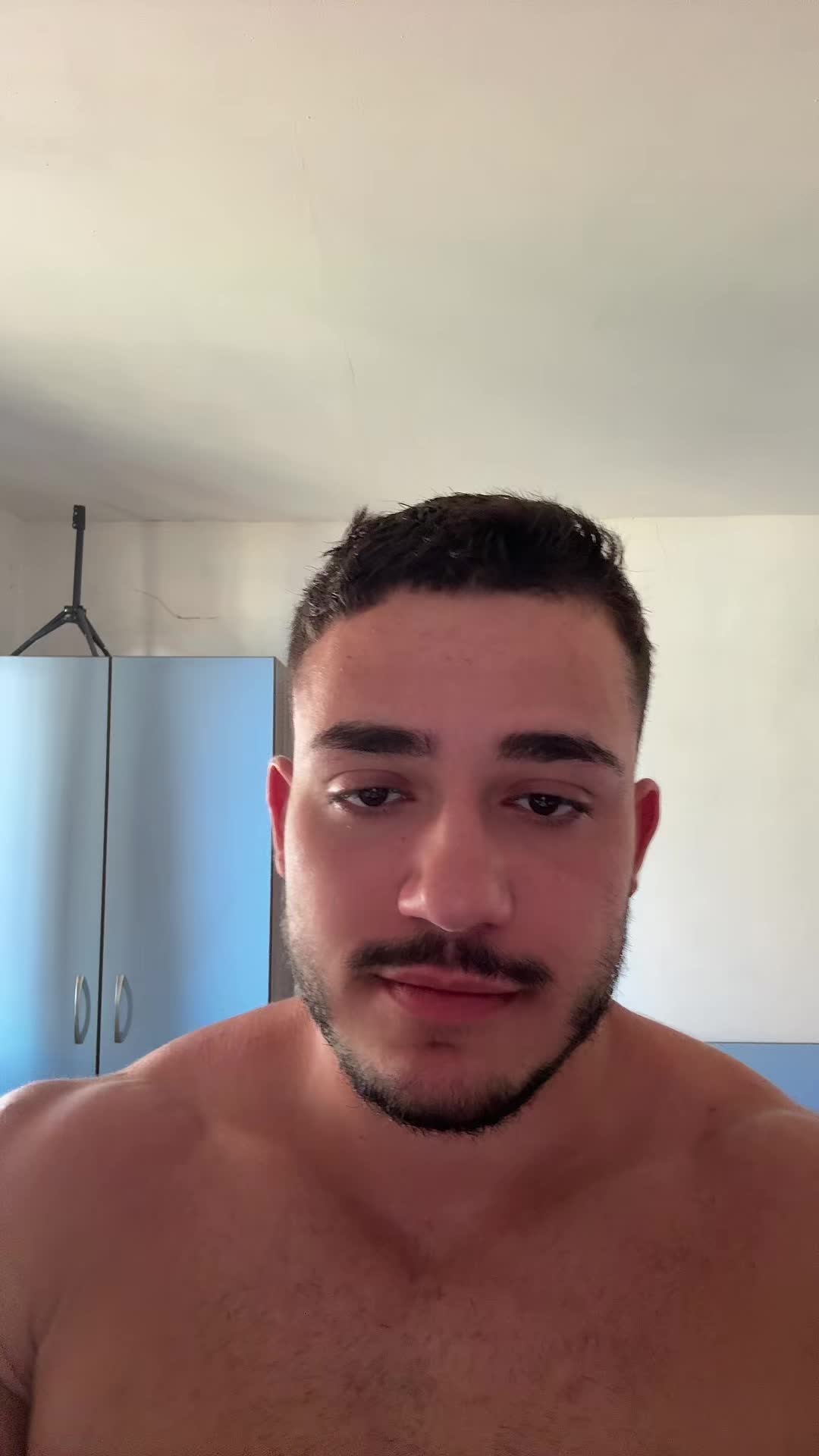 @vik3vik2