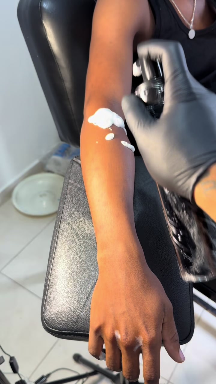 @Santos Tatto 🧑🏾🦱✒️