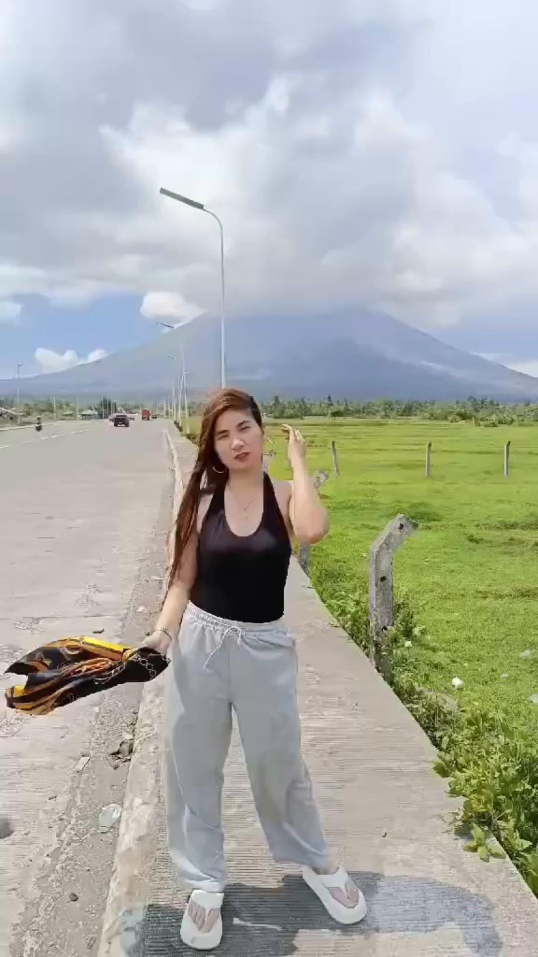 @Nhez