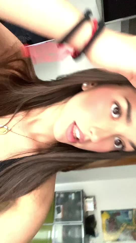 @𝐸