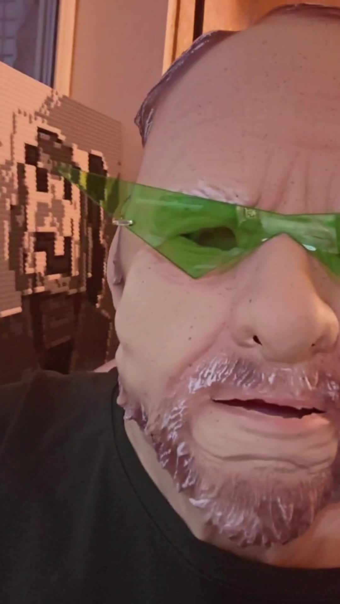 @Дедок