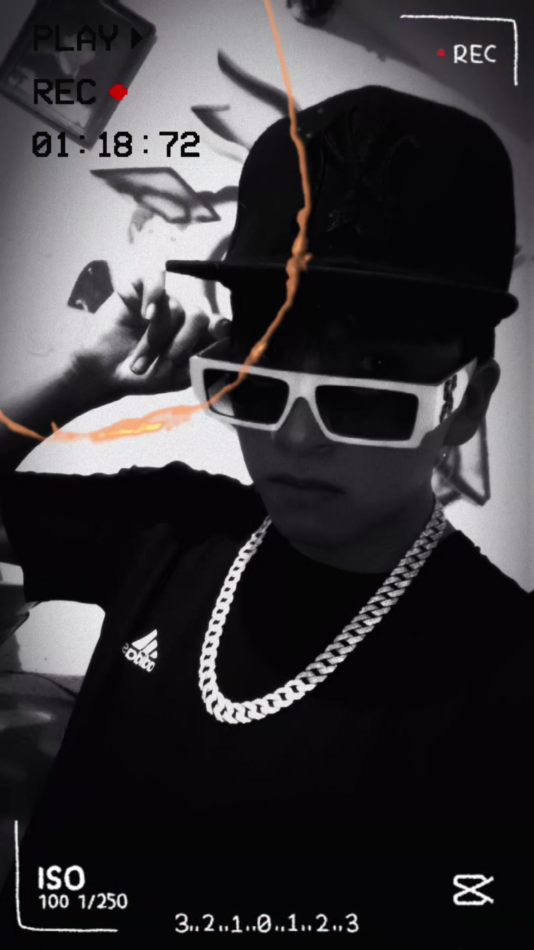 @๐ผ CARLO หโฅหเน) ๐ผ•แดฅ๐๐น