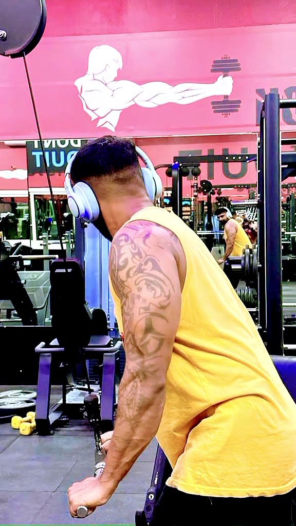 @jana 🫵👉🫂🇦🇪🇯🇵🇱🇰🏋️&zwj;♂️