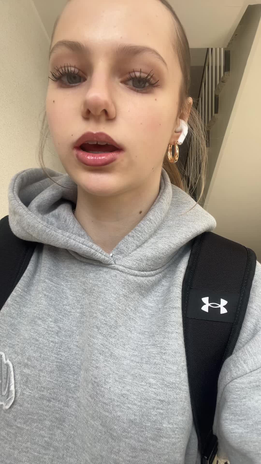 @alexandra