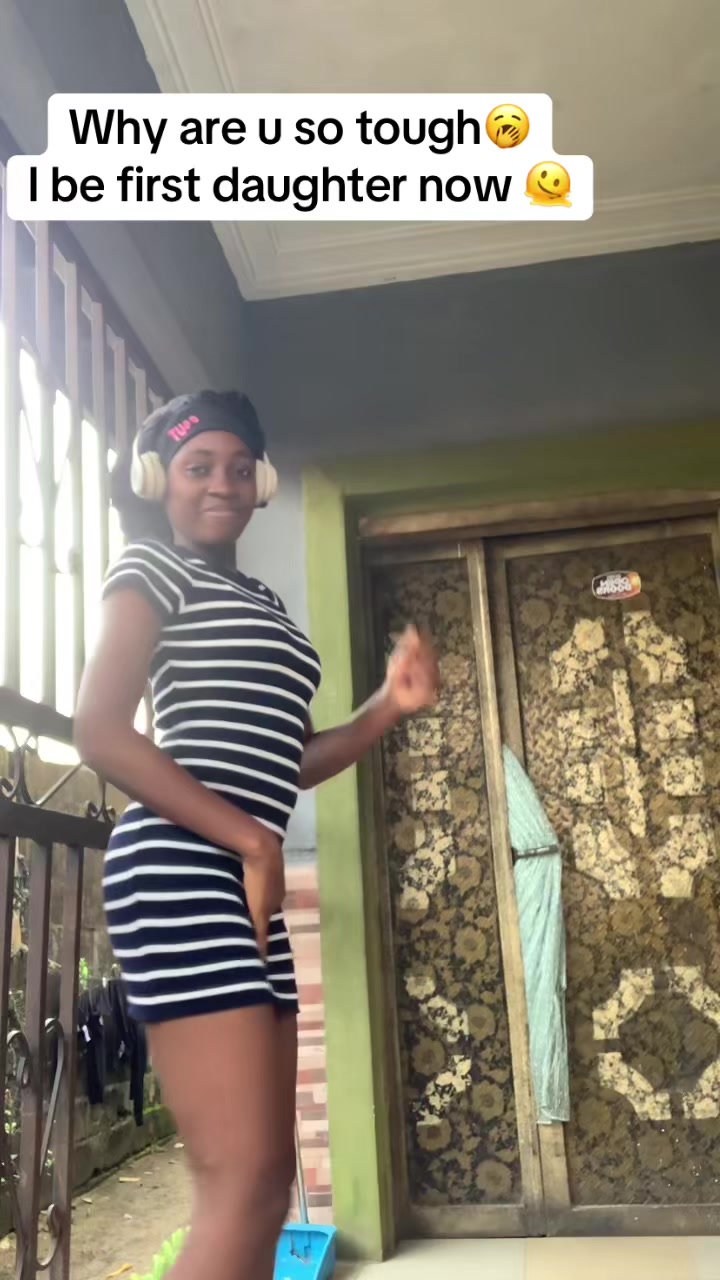 @jennifertrace2