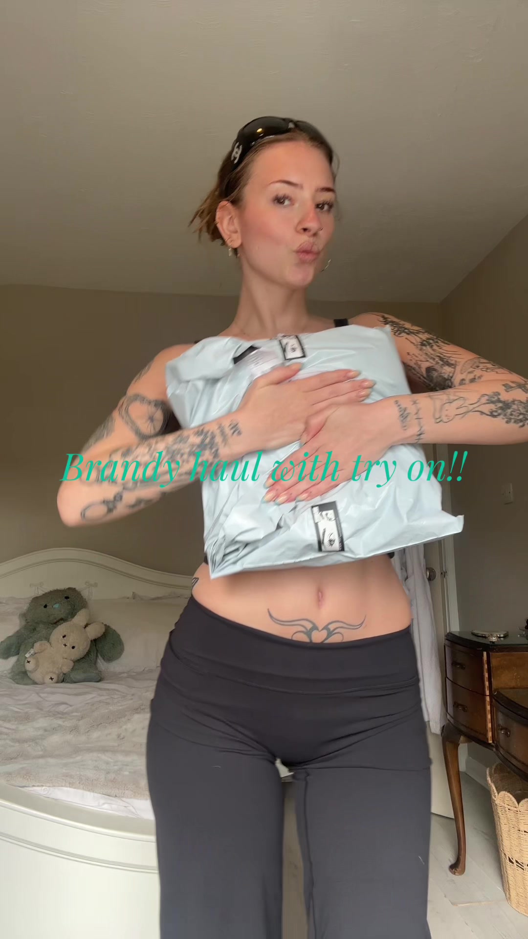 @chloella