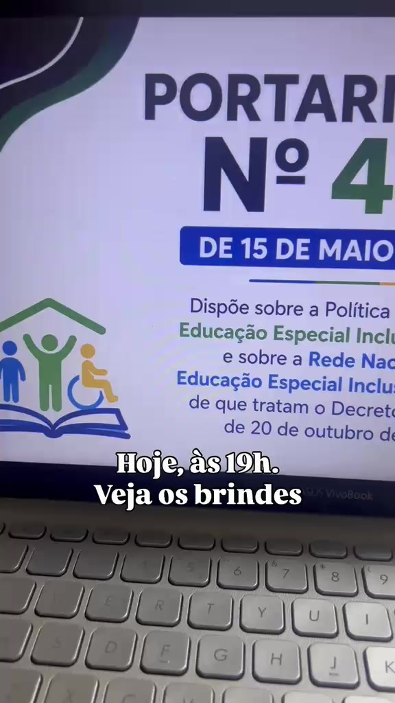 @Priscila Pereira Boy