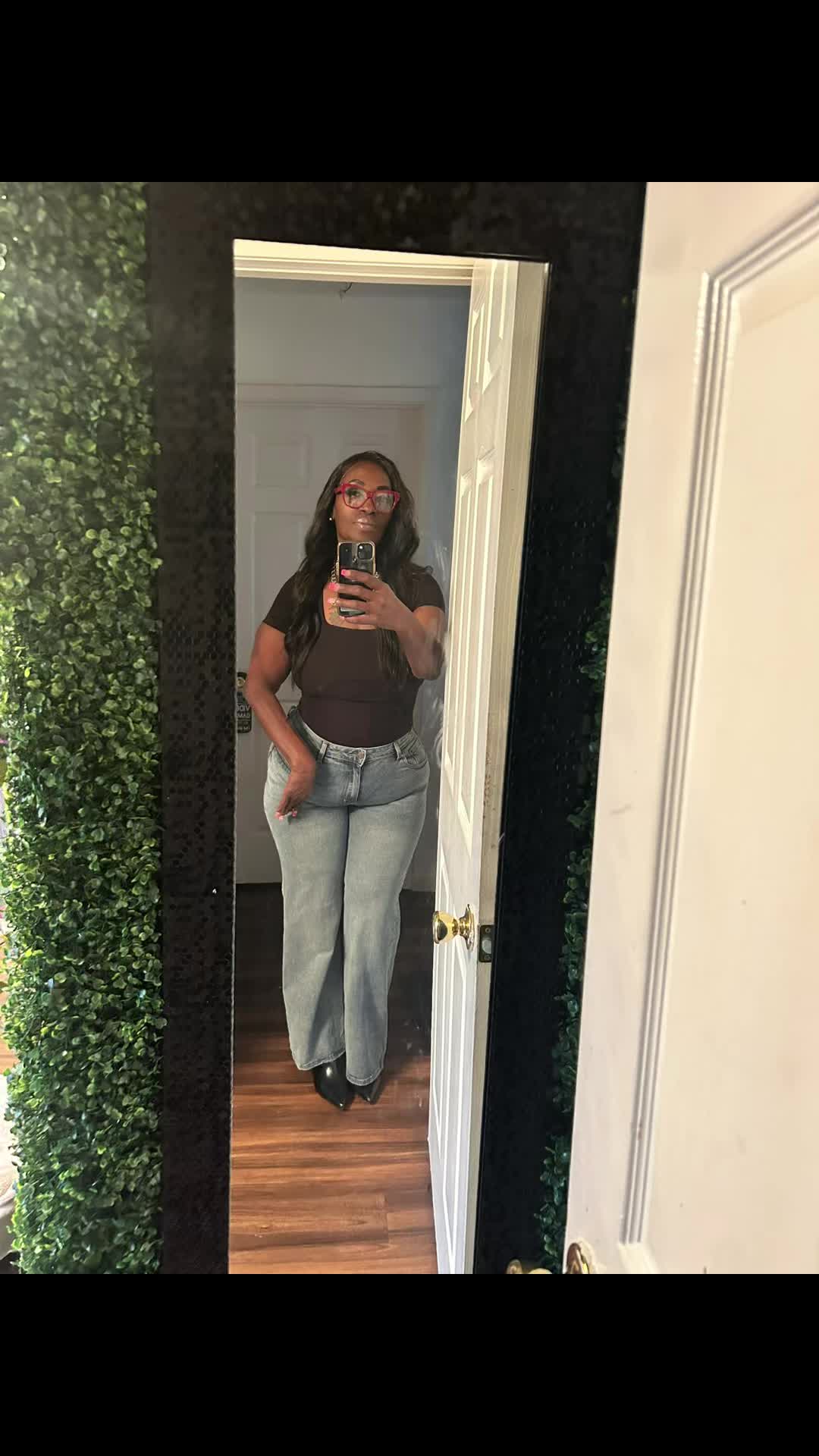 @MsSymon