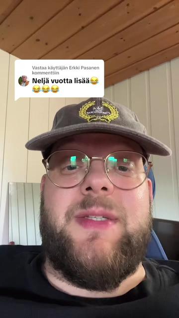 @Eetee