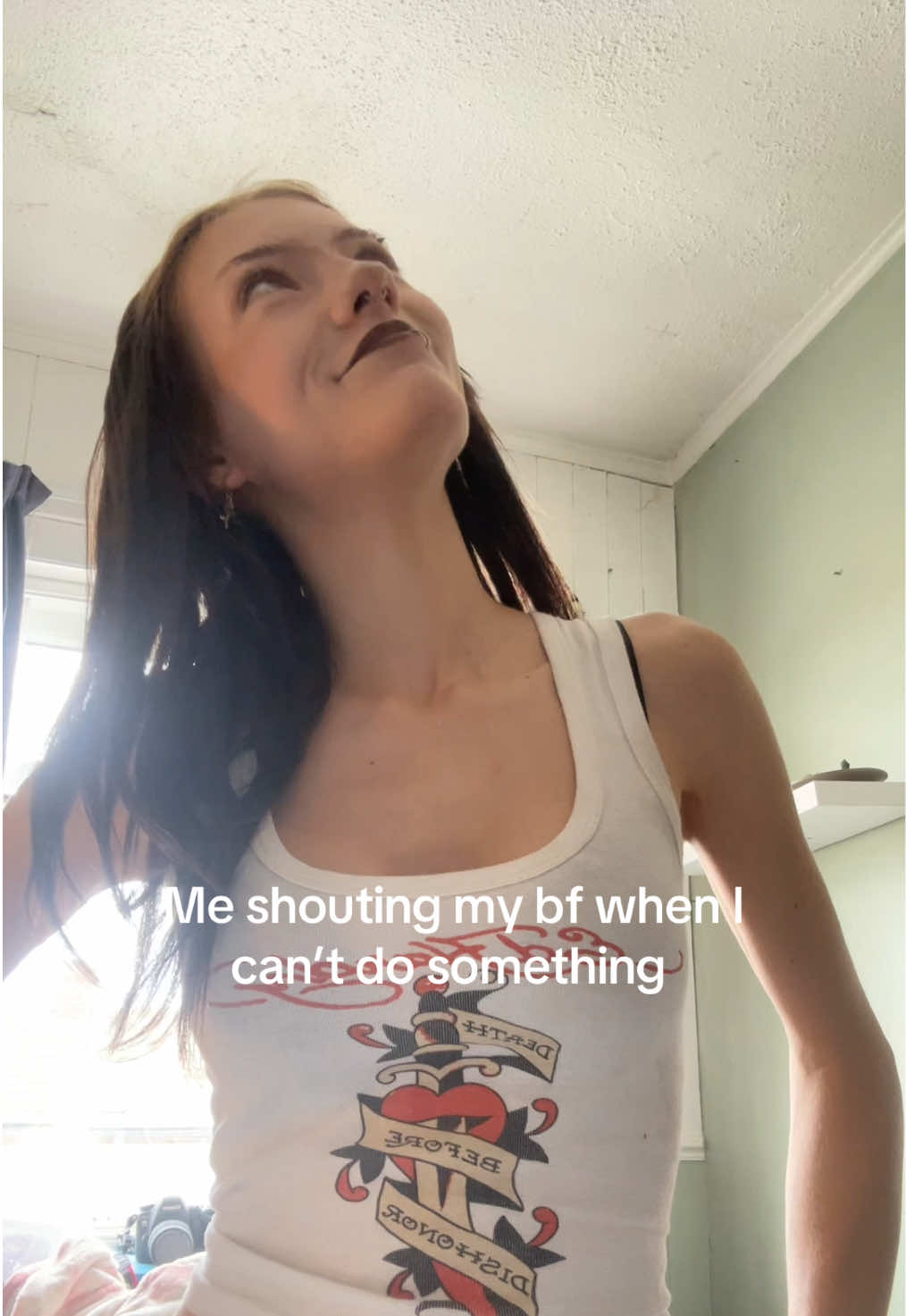 @LJ 🖤🧟&zwj;♀️🥀