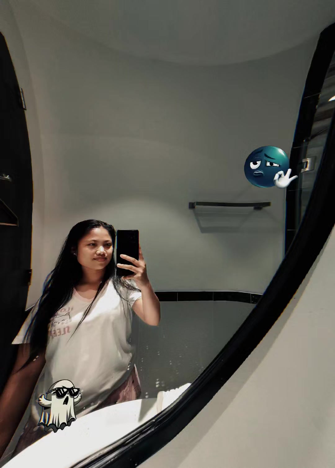 @_4ngg333