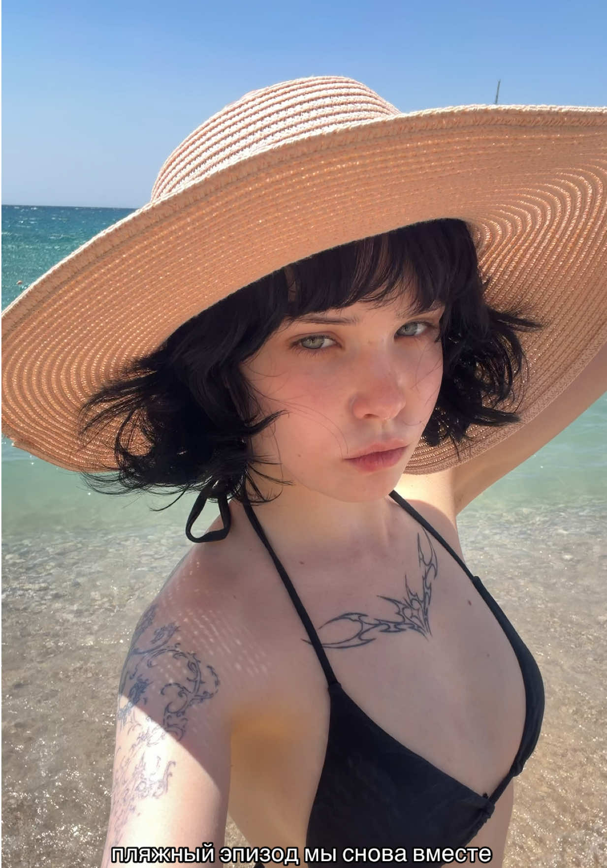 @акира