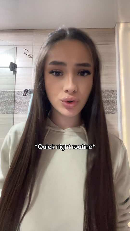 @⚜️𝐈𝐯𝐞𝐧𝐚⚜️