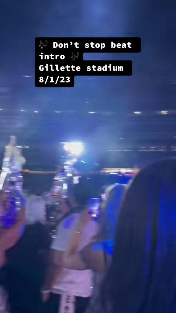 @Reyonc&eacute;