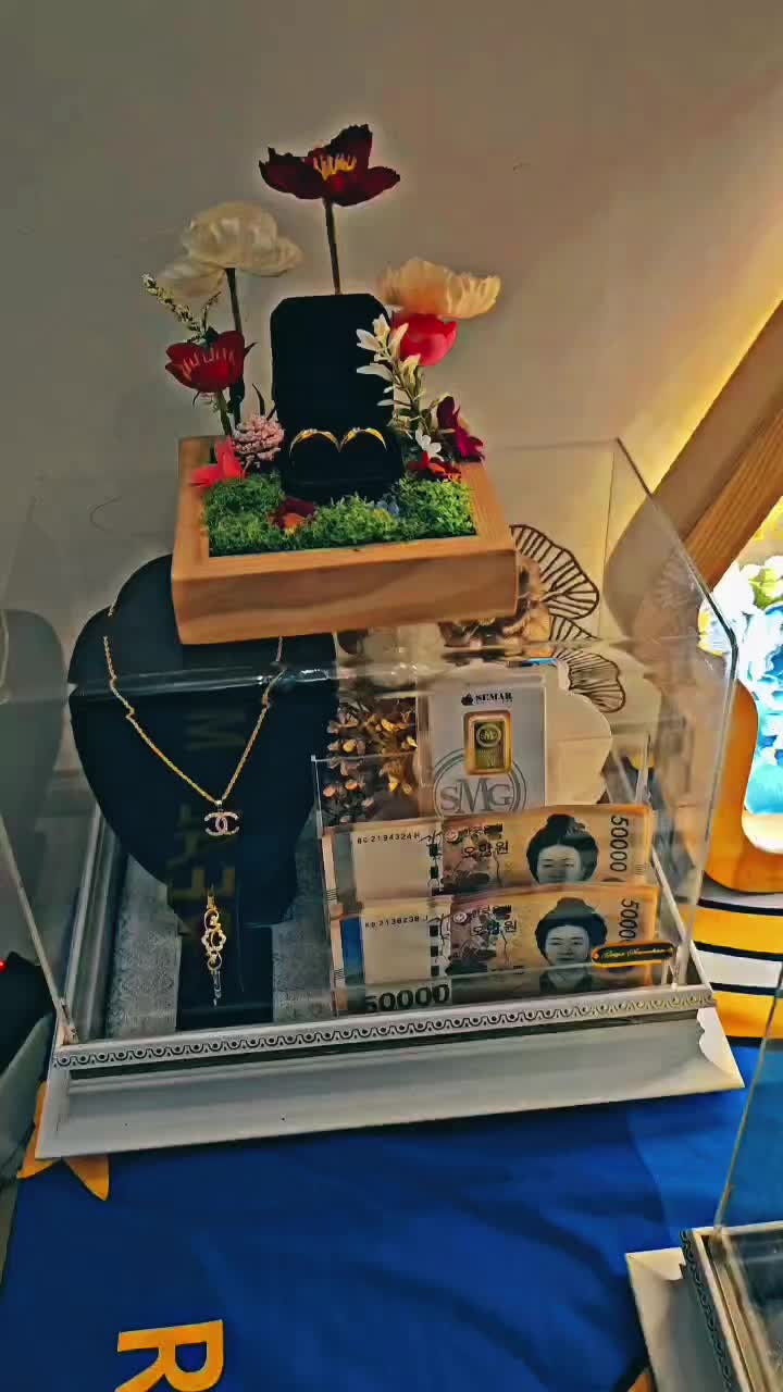 @🐌irma-mitzu🇭🇰🇮🇩™️🐌