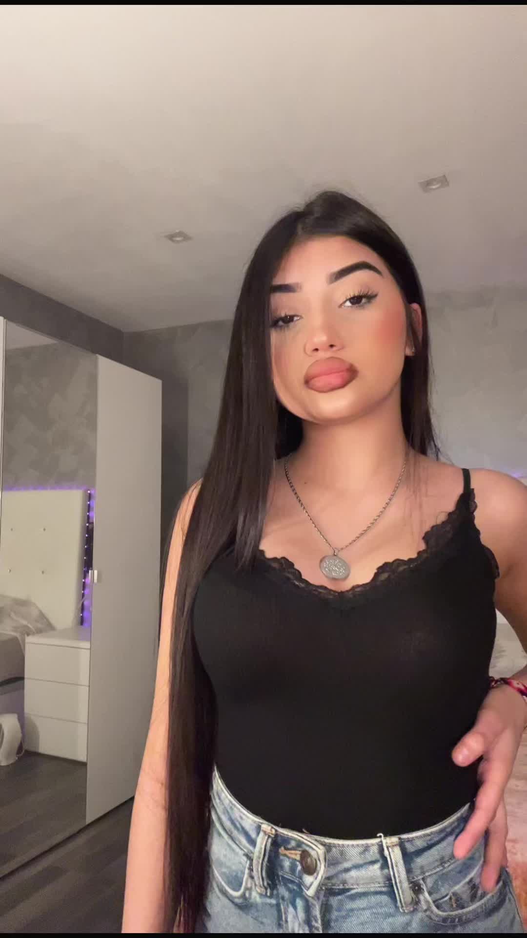 @𝐴🤍