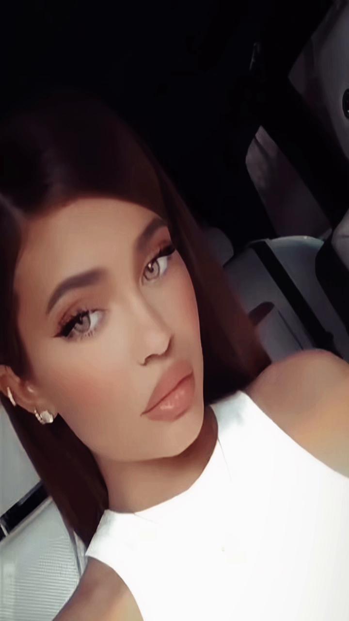 @𝐾𝑦𝑙𝑖𝑒⭒