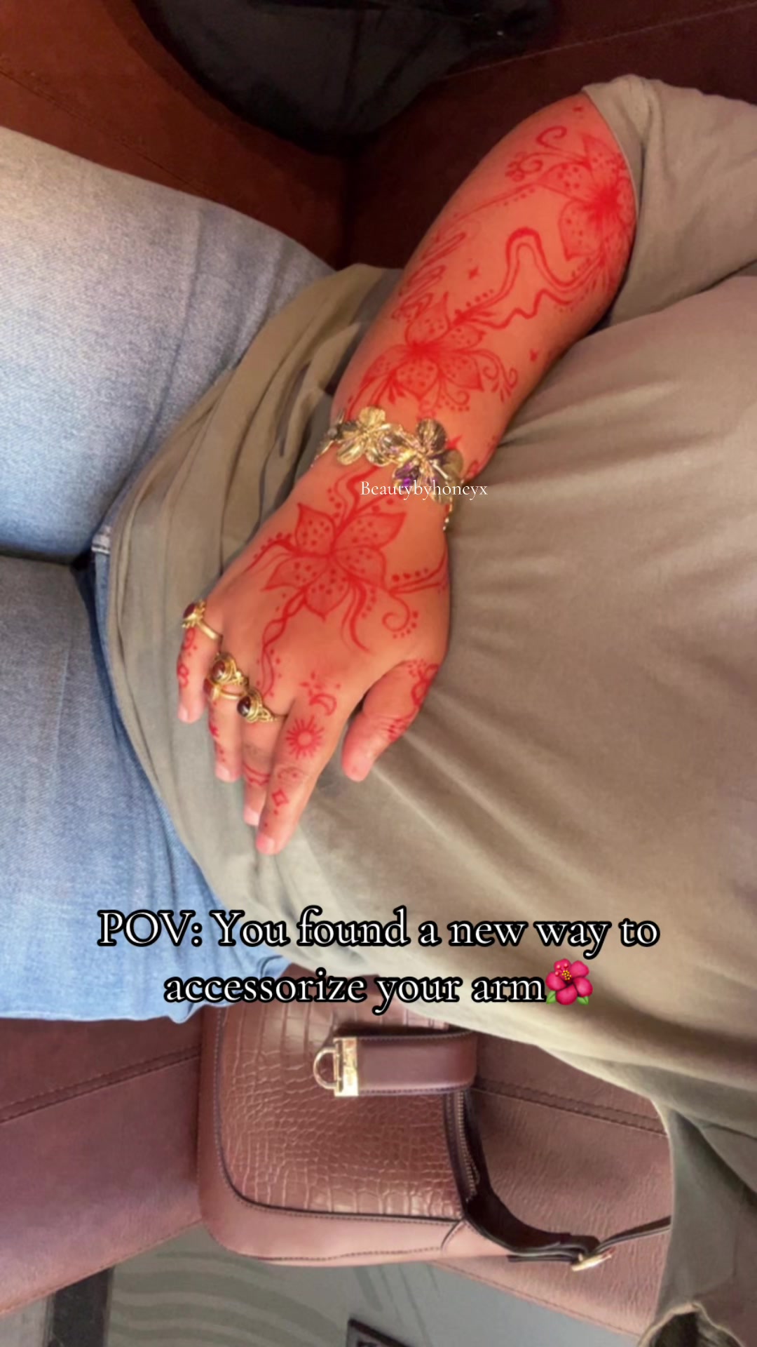 @🌿Massage & Henna🌿