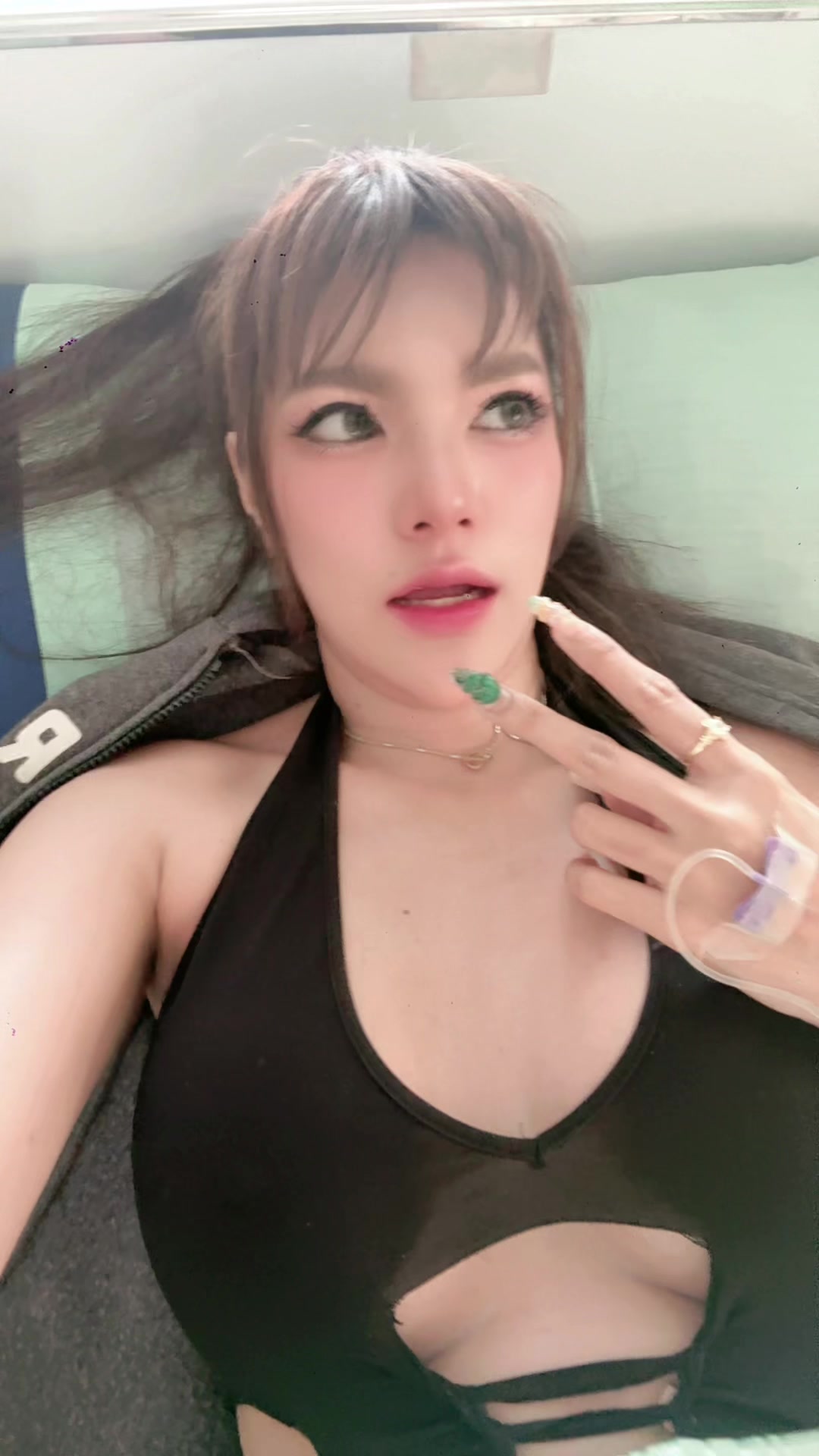@9monika69