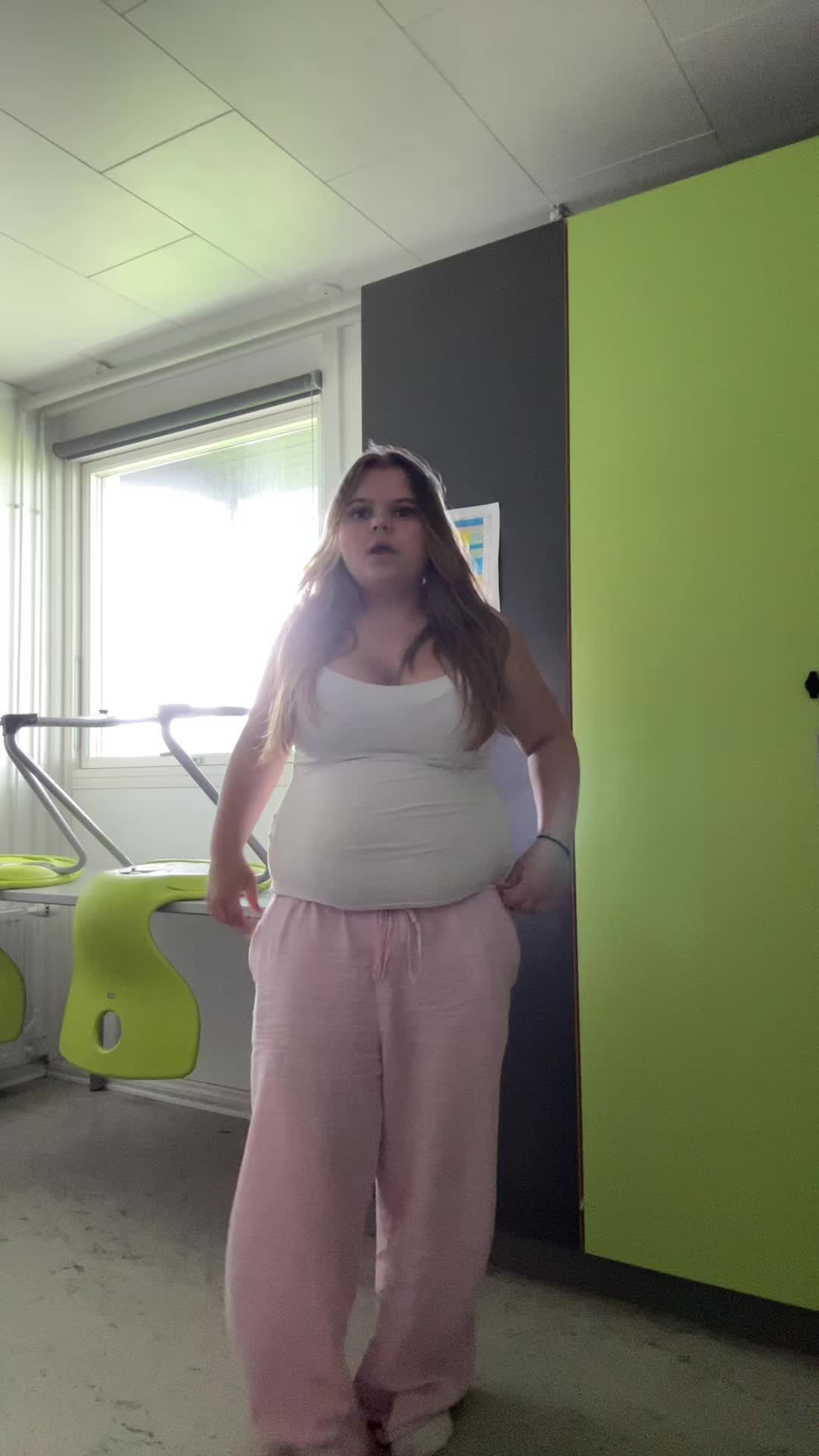 @𝒜<3🧸