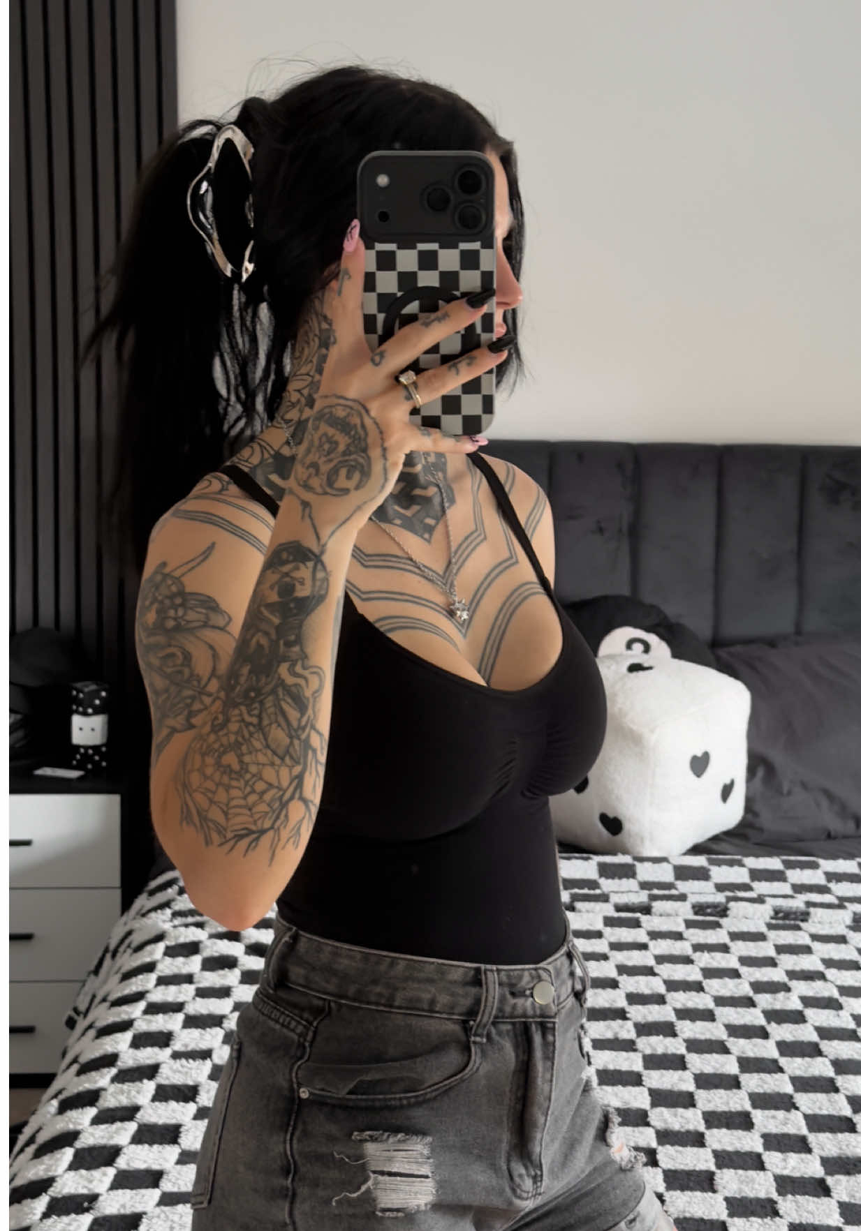 @🖤🏁itsthattattooedmum🏁🖤