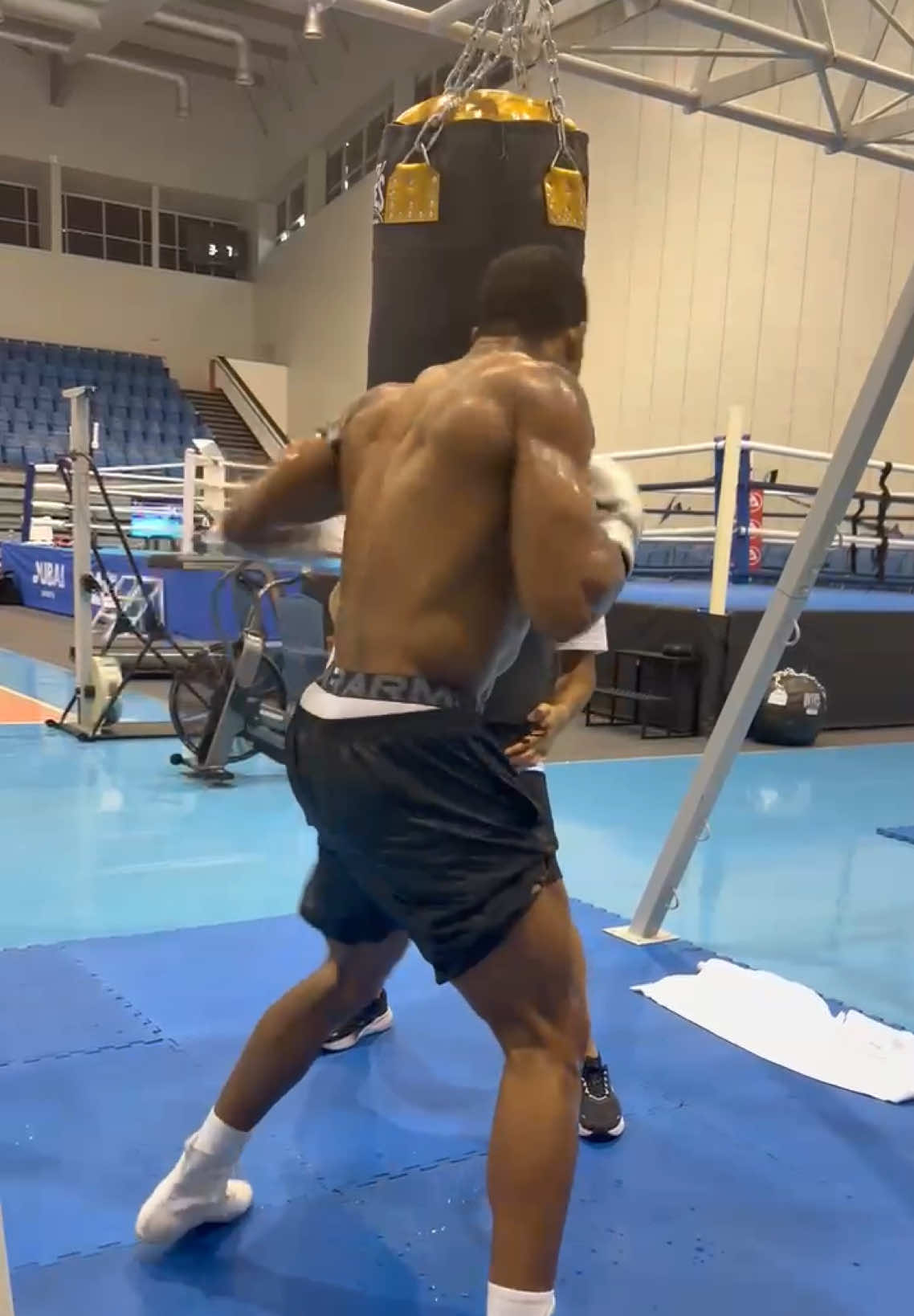 @Anthony Joshua