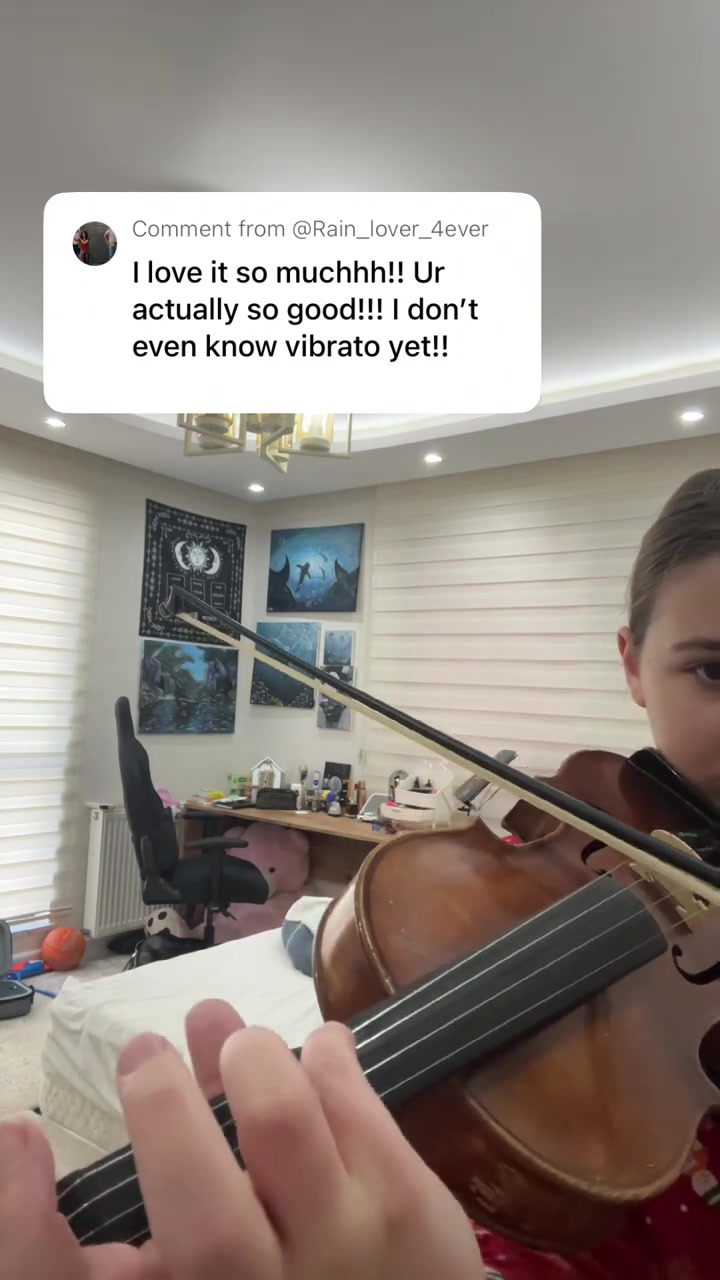 @￴