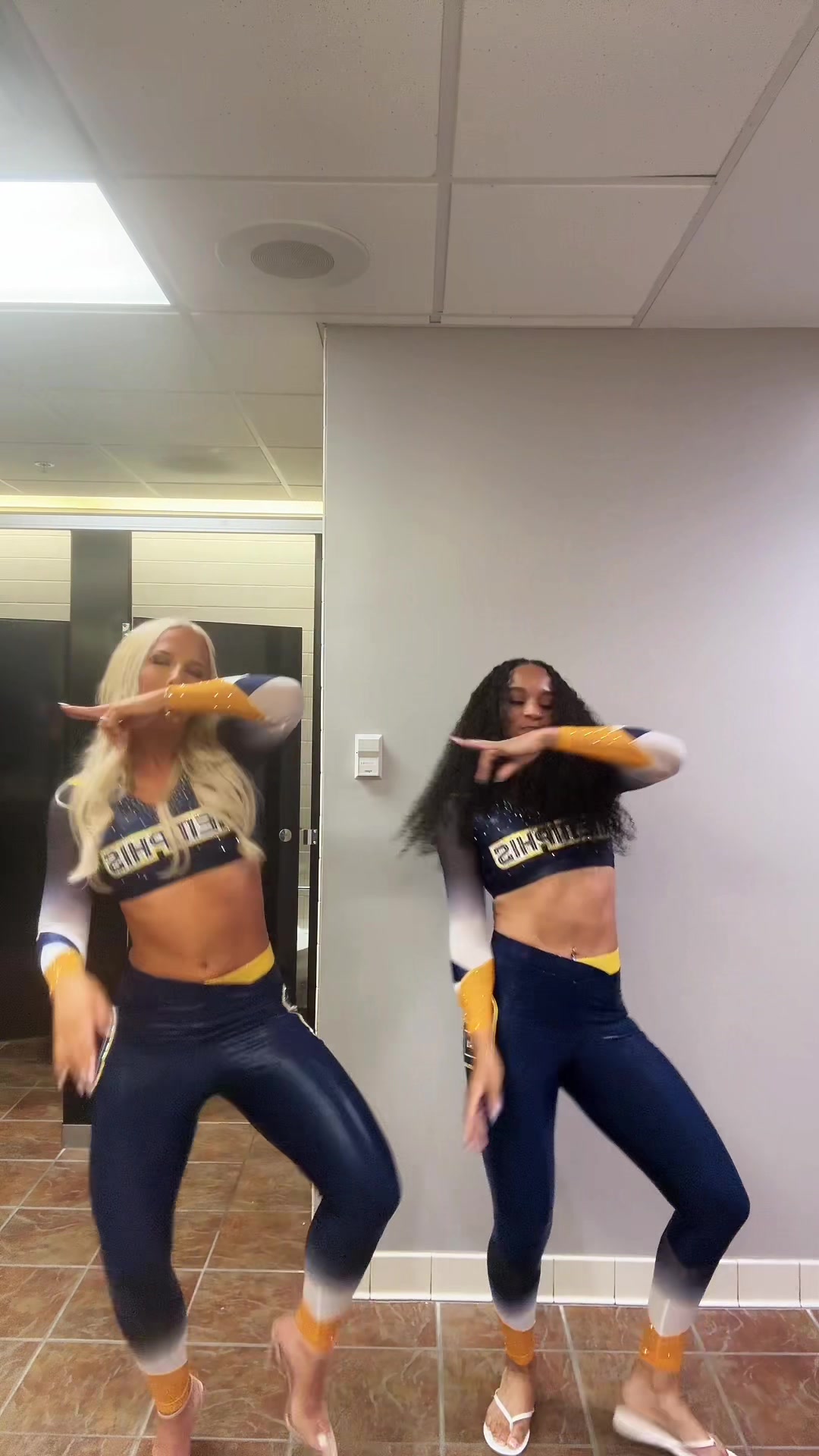 @PAISLEY PREMO🪽