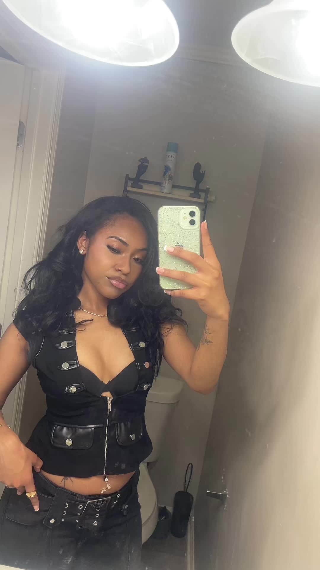 @Kayy Guawopp
