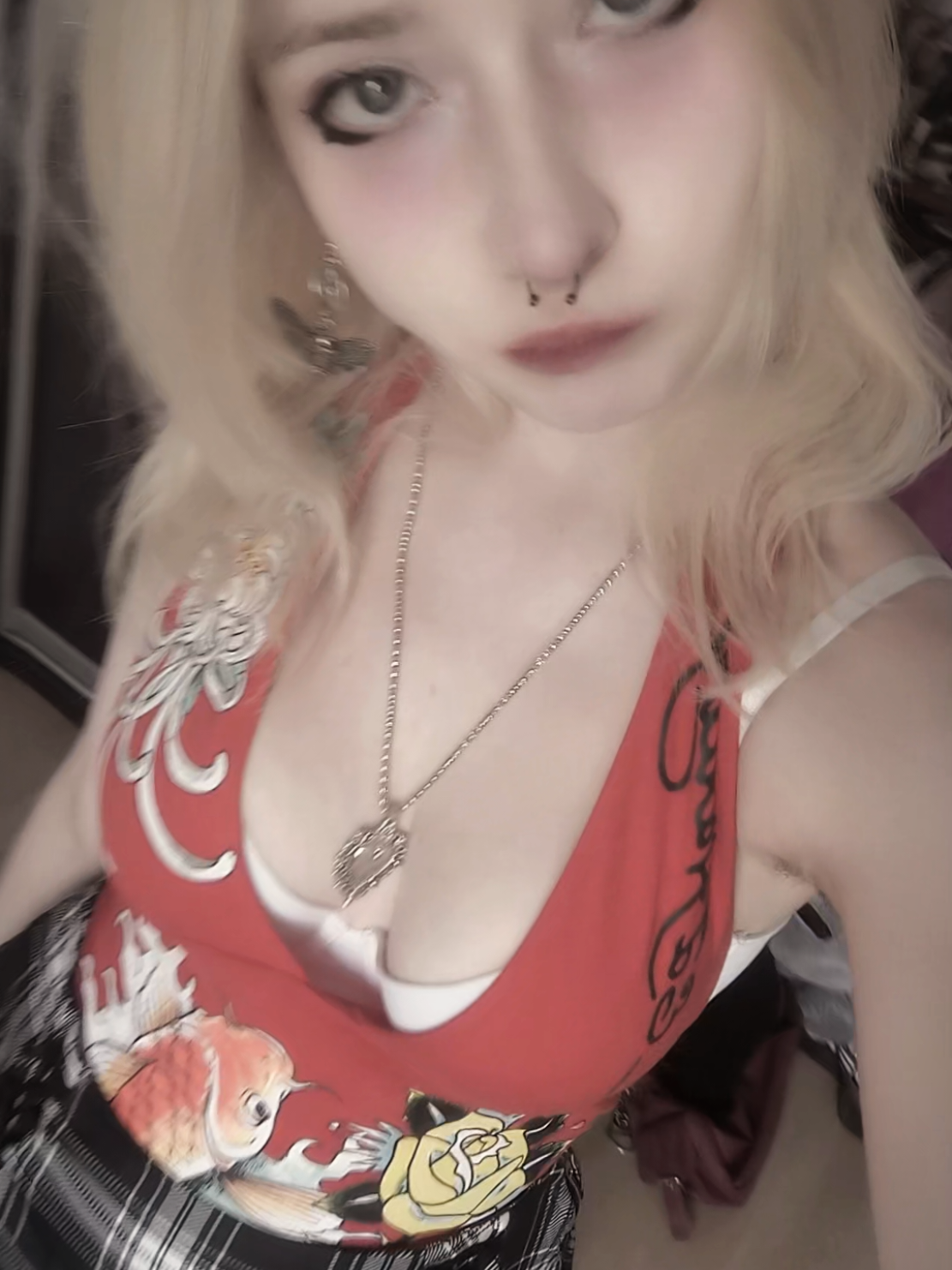 @(^^)
