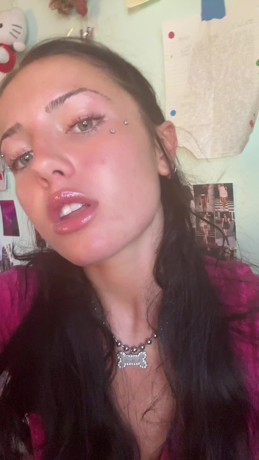 @luxalishious🦄🍭☮️🍩