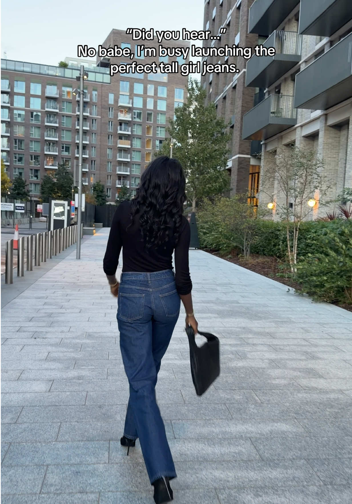 @LongLegsLDN