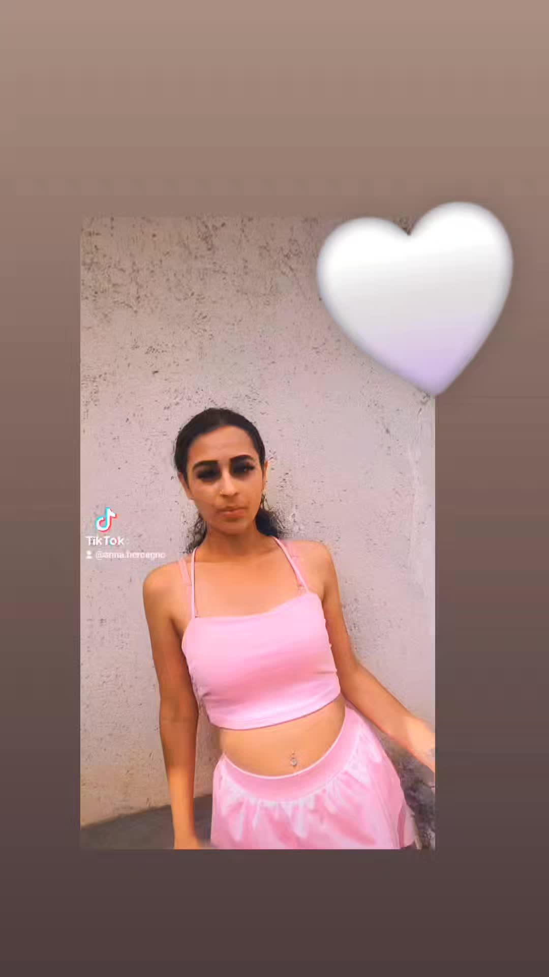 @Anna Mezei