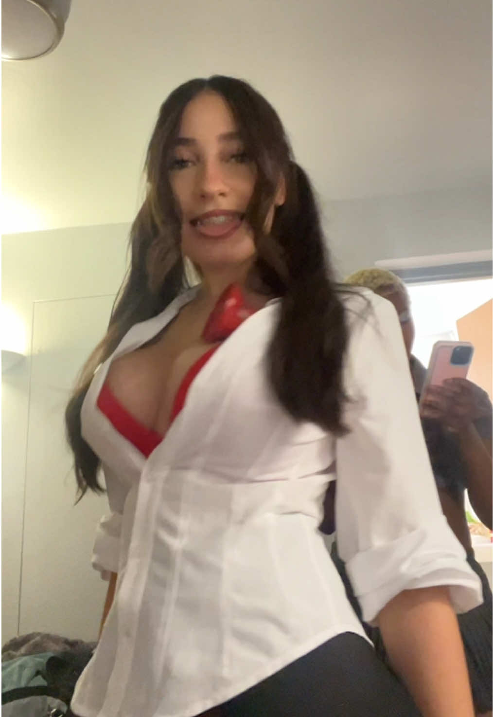@foxiliciouss