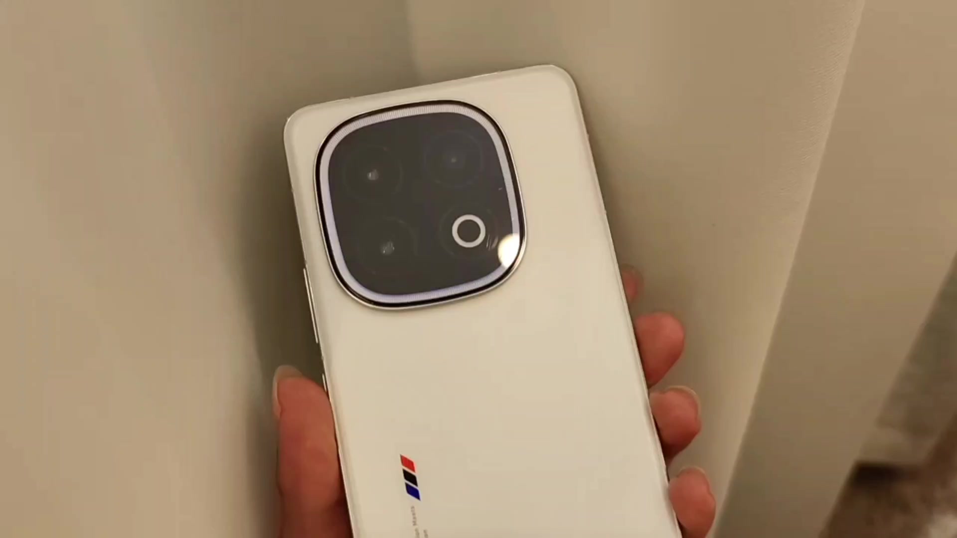 @ALeBoii