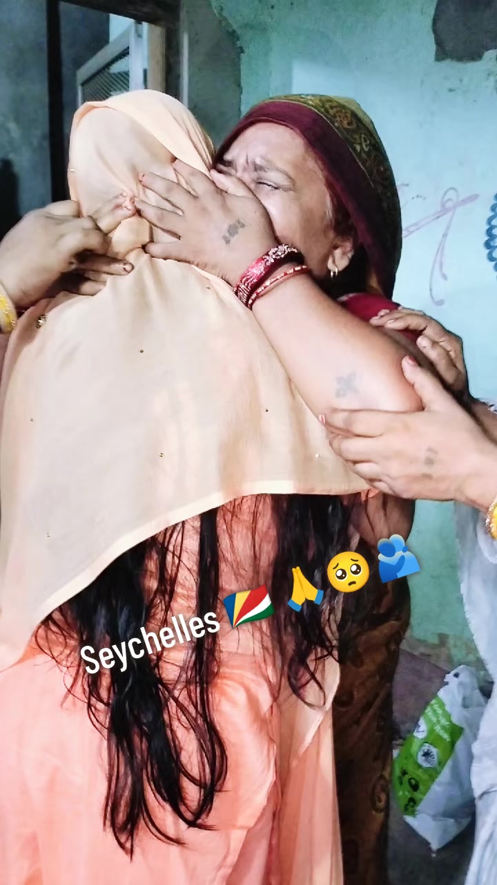 @🇳🇵Nitya Chaudhary😘🇸🇨
