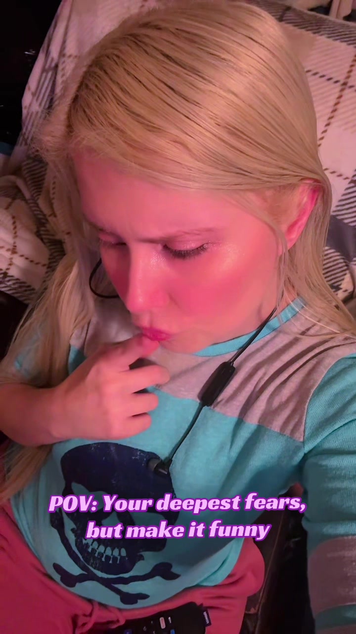 @ChloeBell
