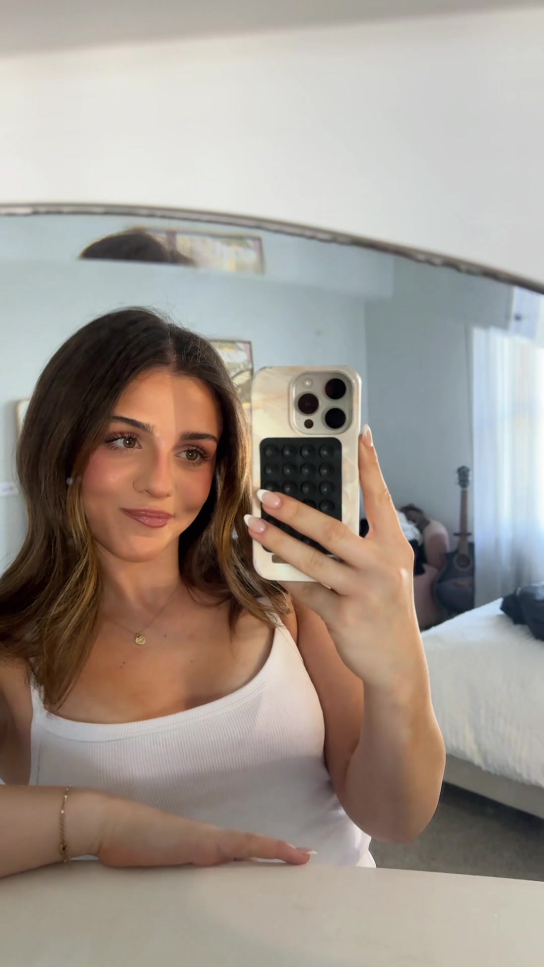 @SARAH HALLO