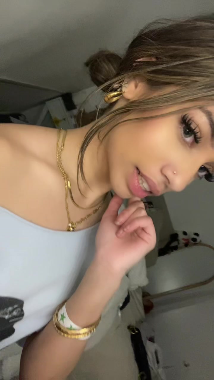 @️