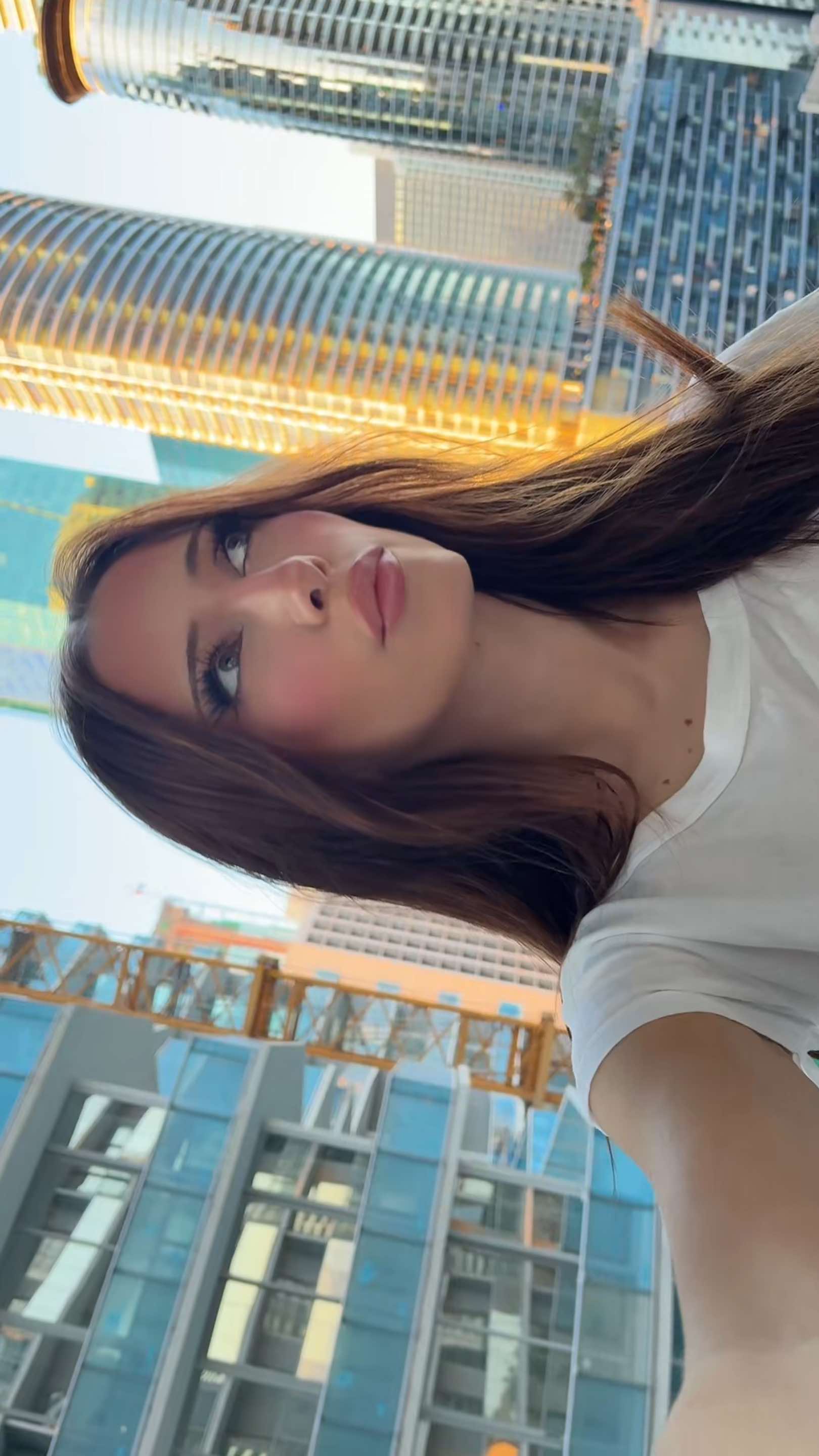 @vi๐