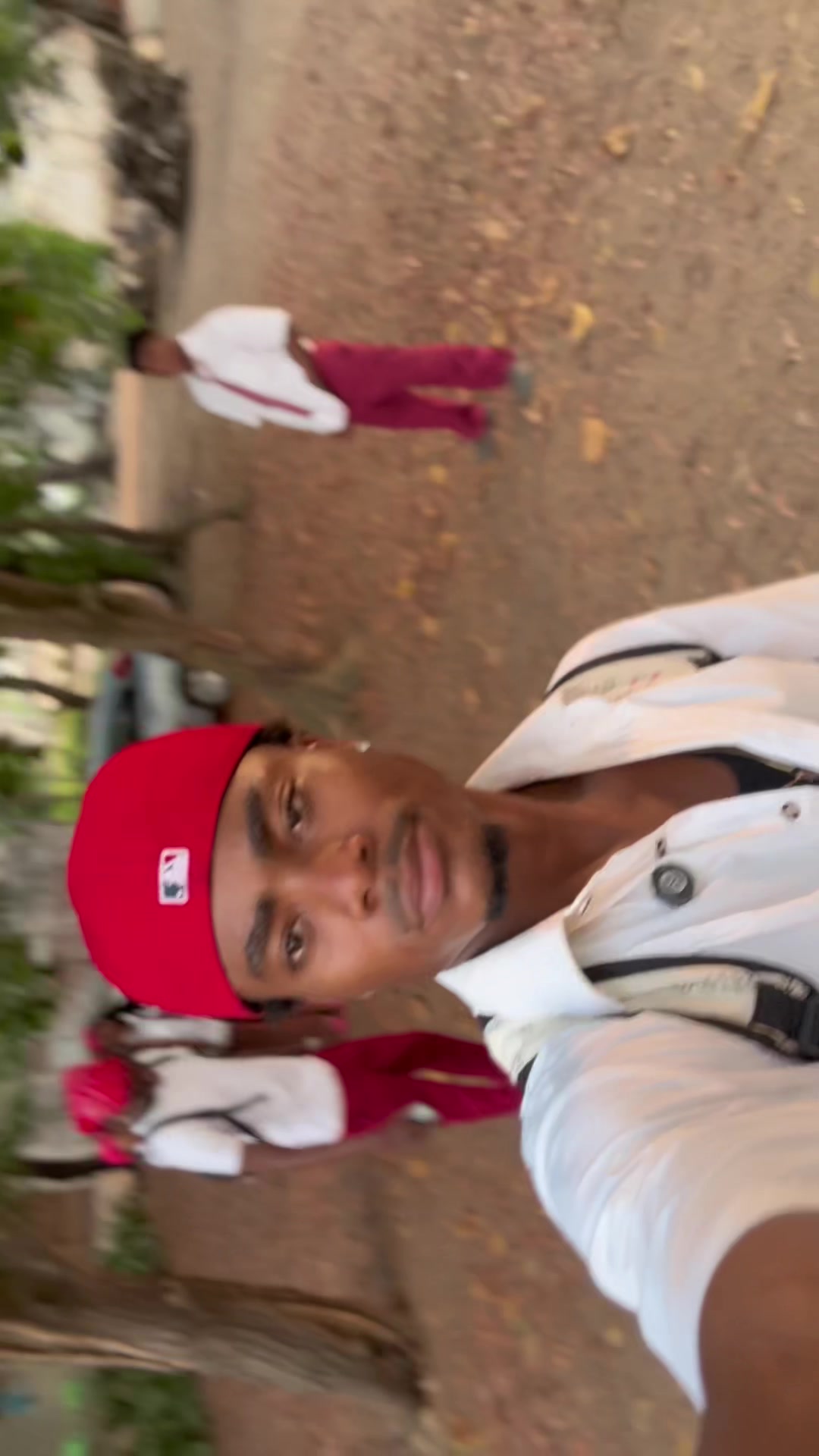 @Pierre_vi 🚶♂️