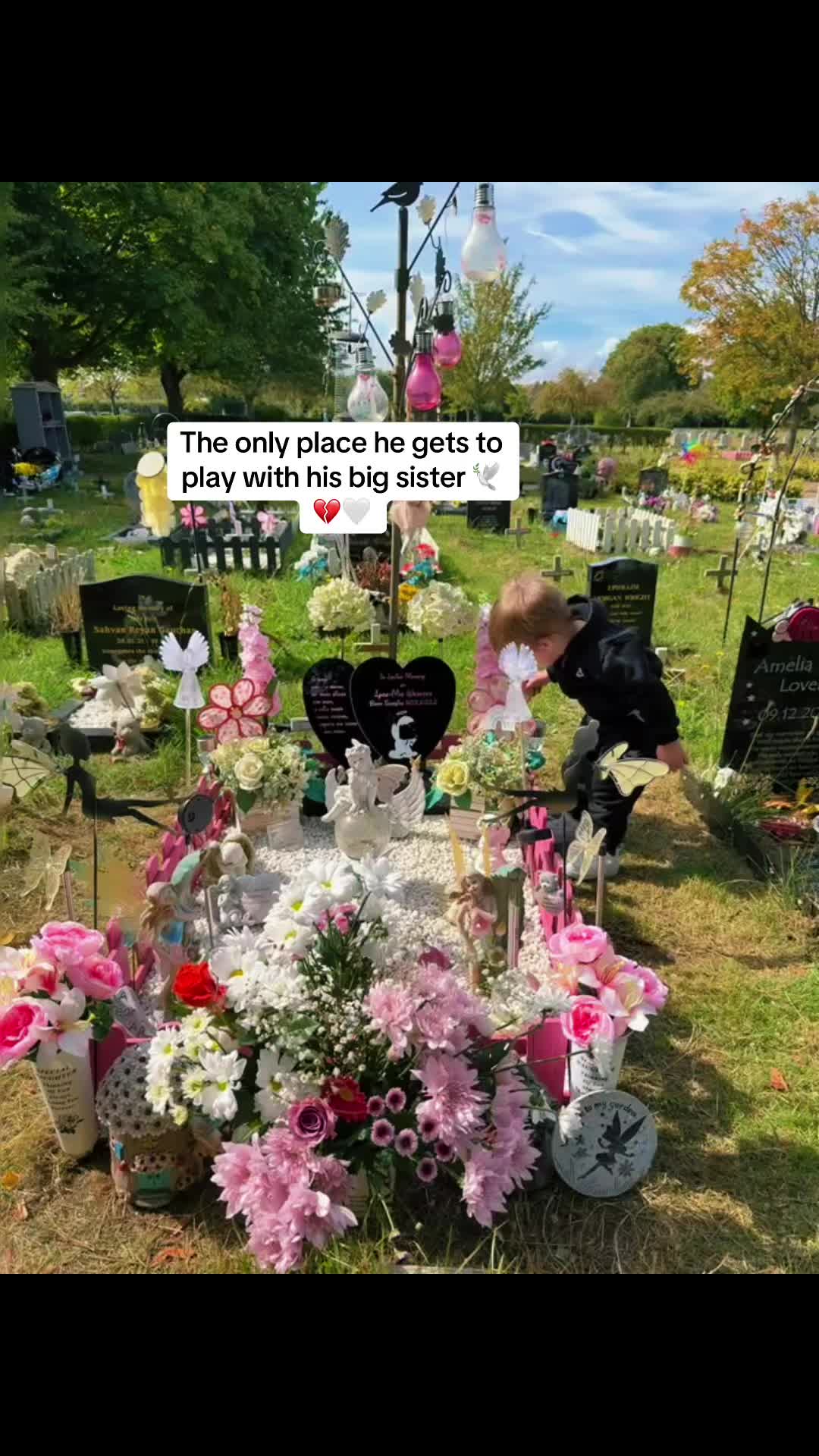 @Em x