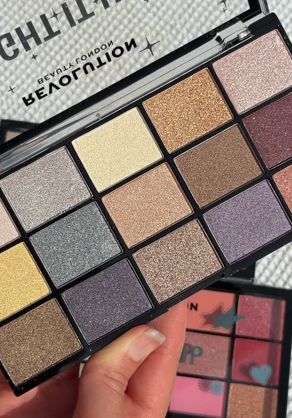 @Makeup Revolution