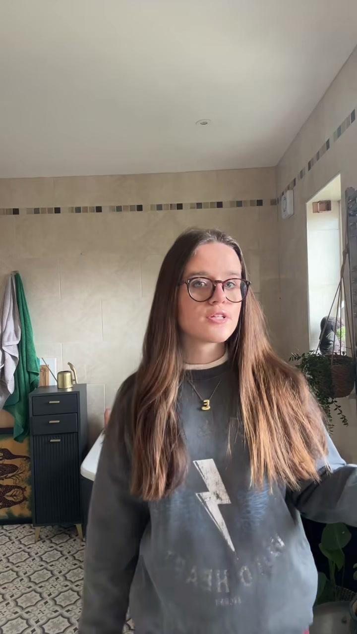 @elisiinaa