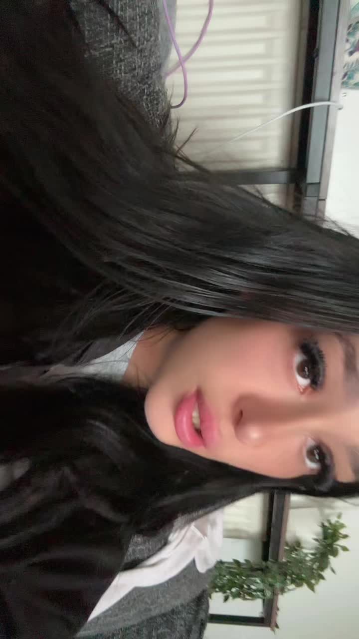 @elleahmelling