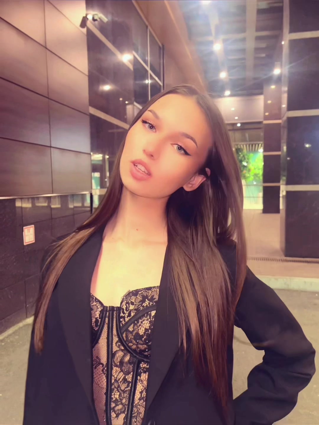@.vik.