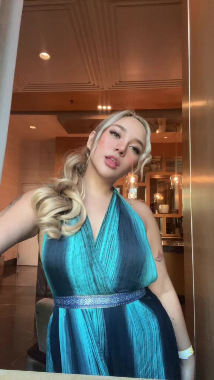 @chelseaberry 💗