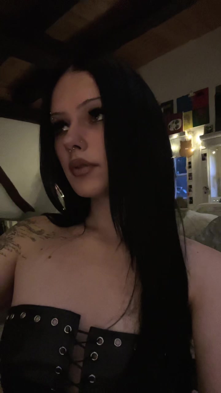 @julia