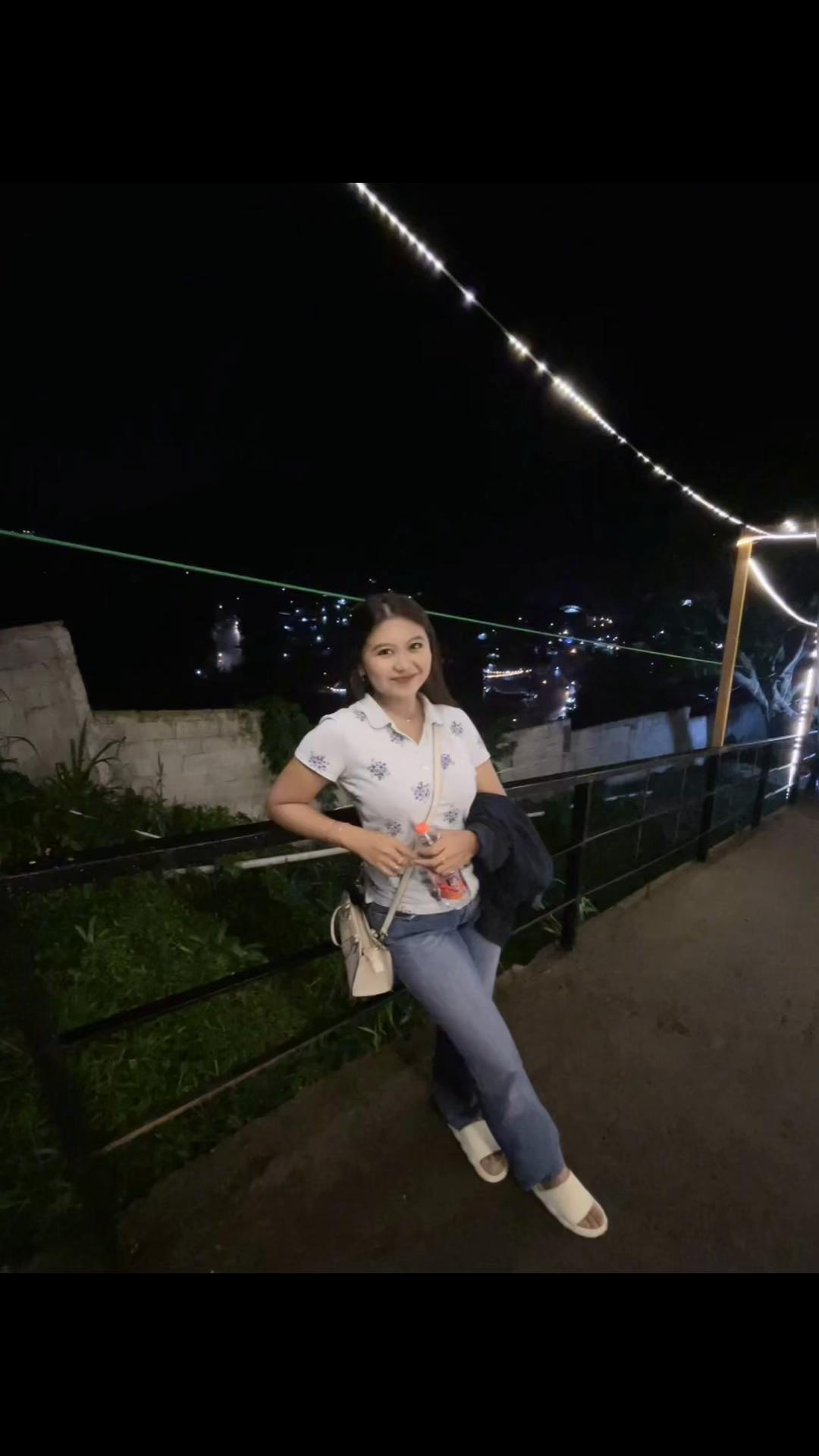 @dindaoktria6